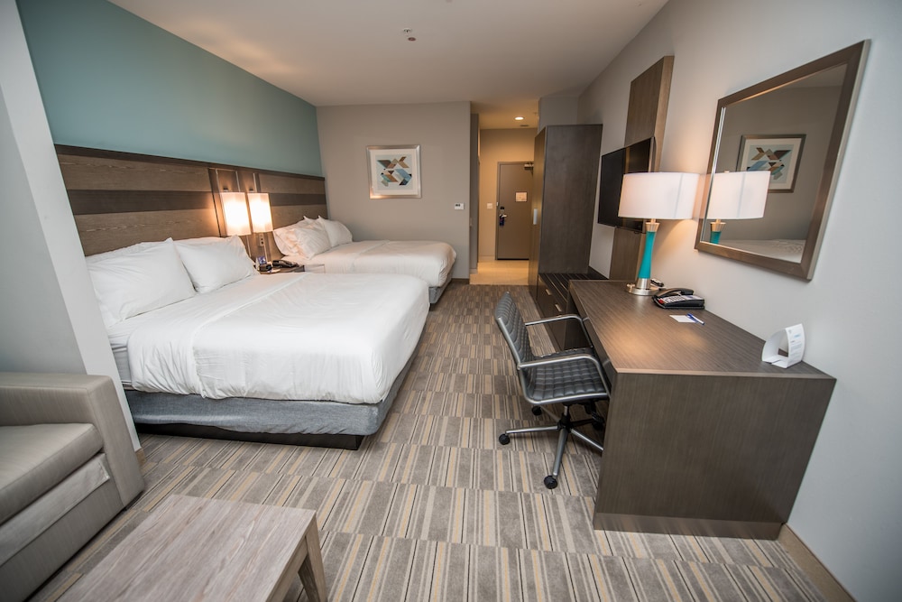 holiday inn express and suites lake charles south
