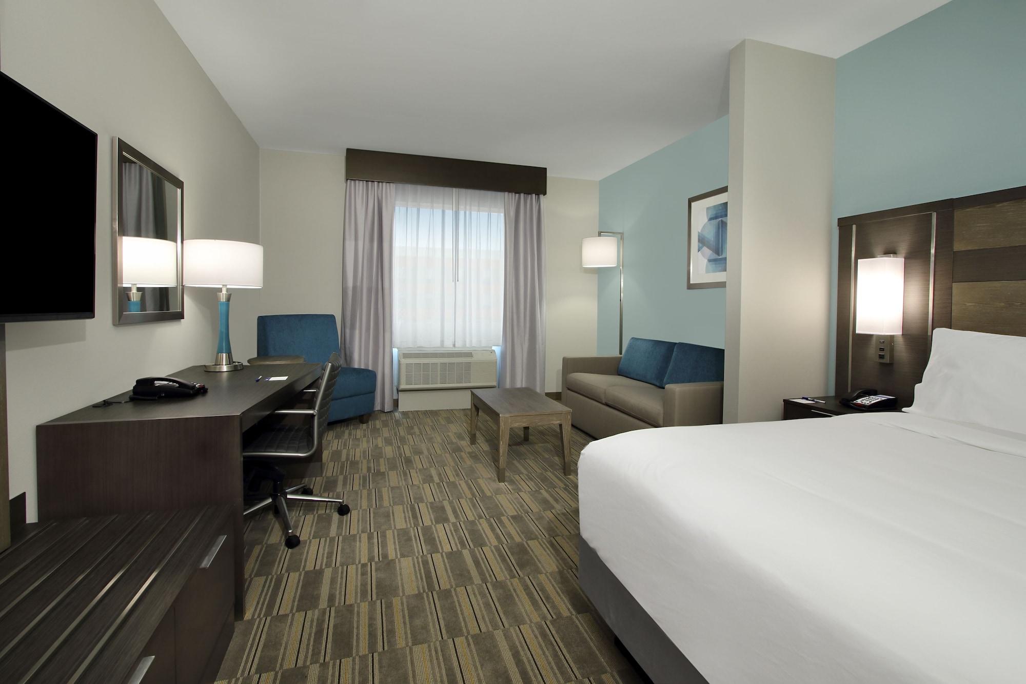 holiday inn express and suites lake charles south