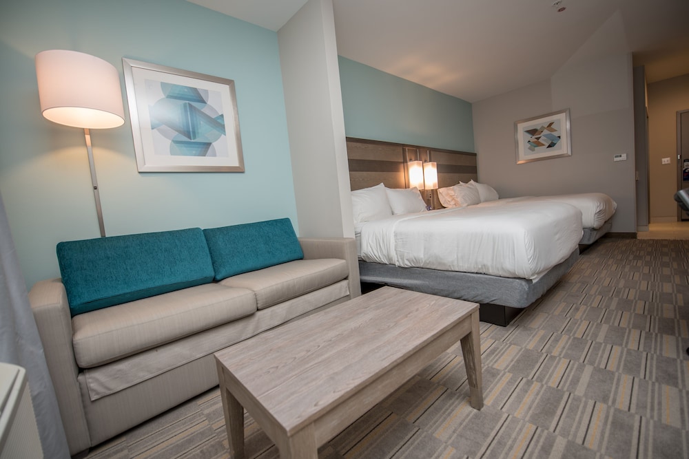 holiday inn express and suites lake charles south