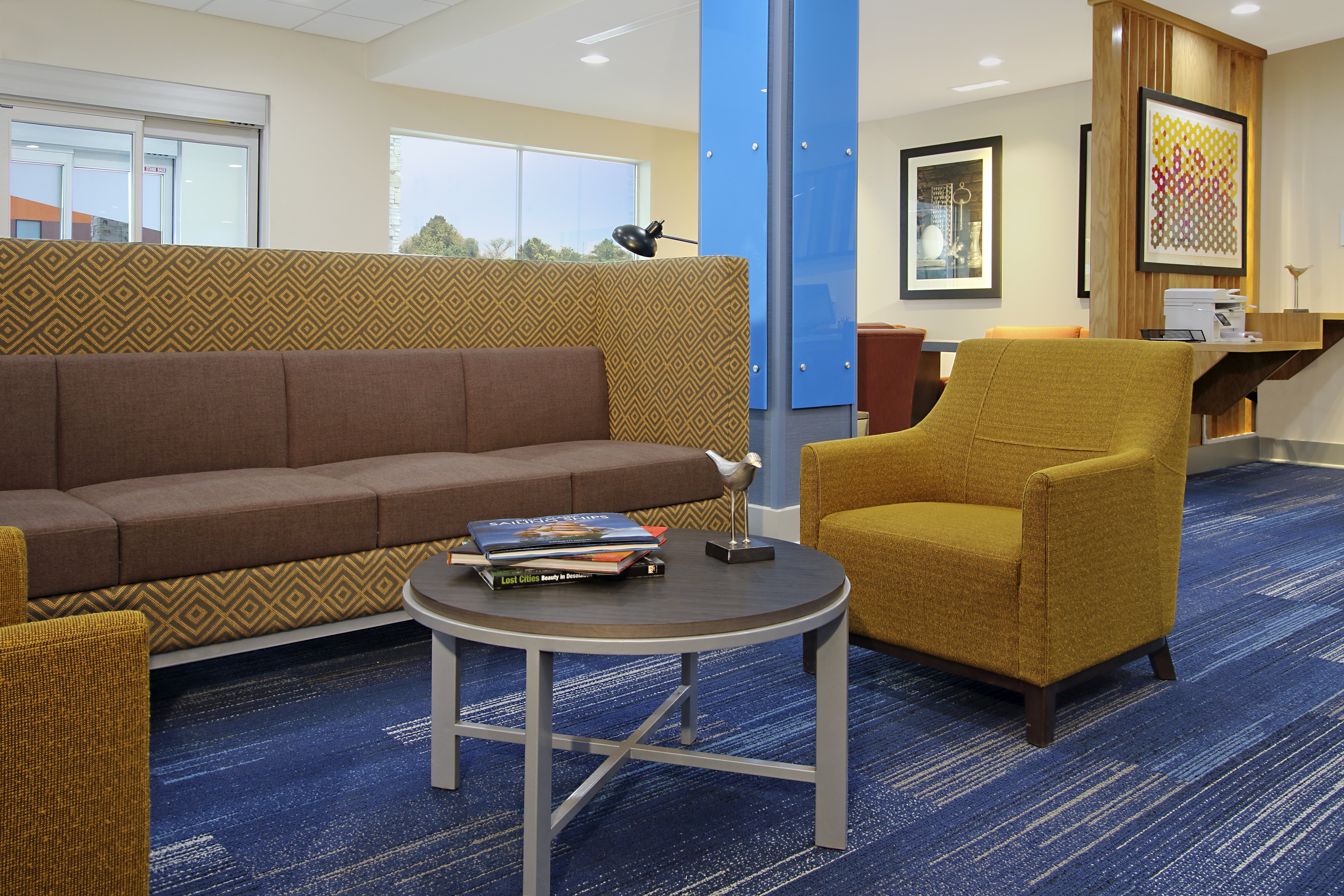holiday inn express and suites lake charles south