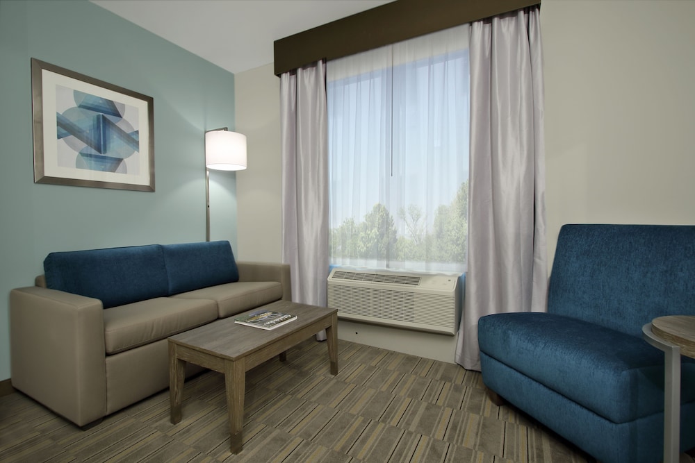 holiday inn express and suites lake charles south