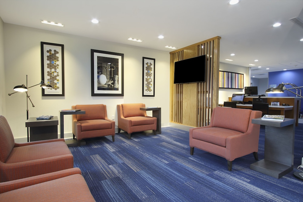 holiday inn express and suites lake charles south