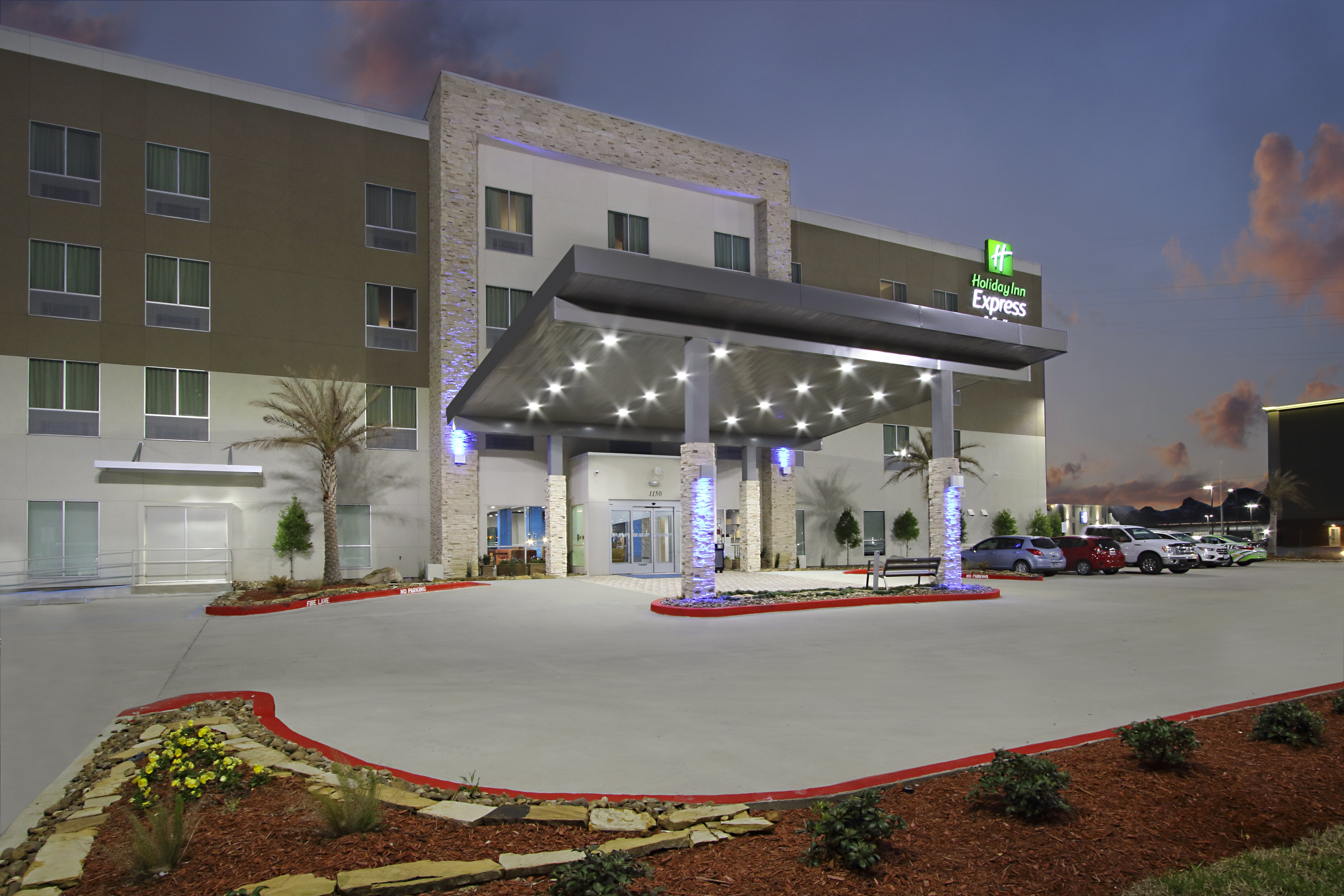holiday inn express and suites lake charles south