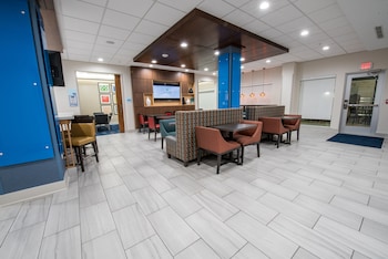 Holiday Inn Express & Suites Lake Charles South,Lake Charles>>Calcasieu Parish,3 star