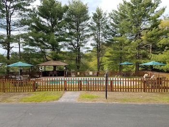 Nootka Lodge,Haverhill>>Grafton,2 star