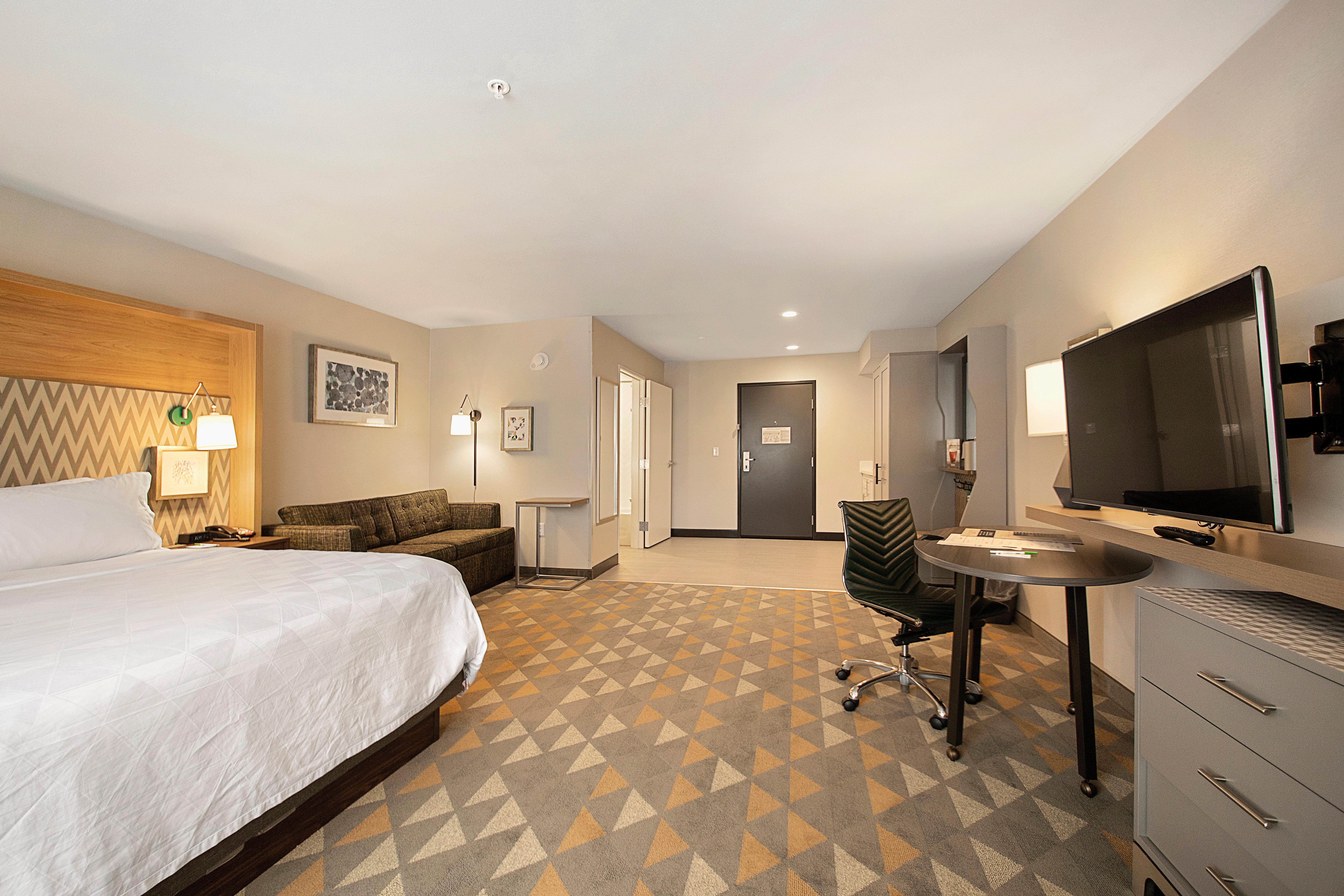 holiday inn and suites decatur forsyth by ihg