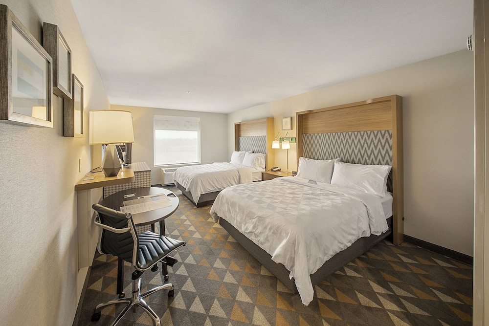 holiday inn and suites decatur forsyth by ihg