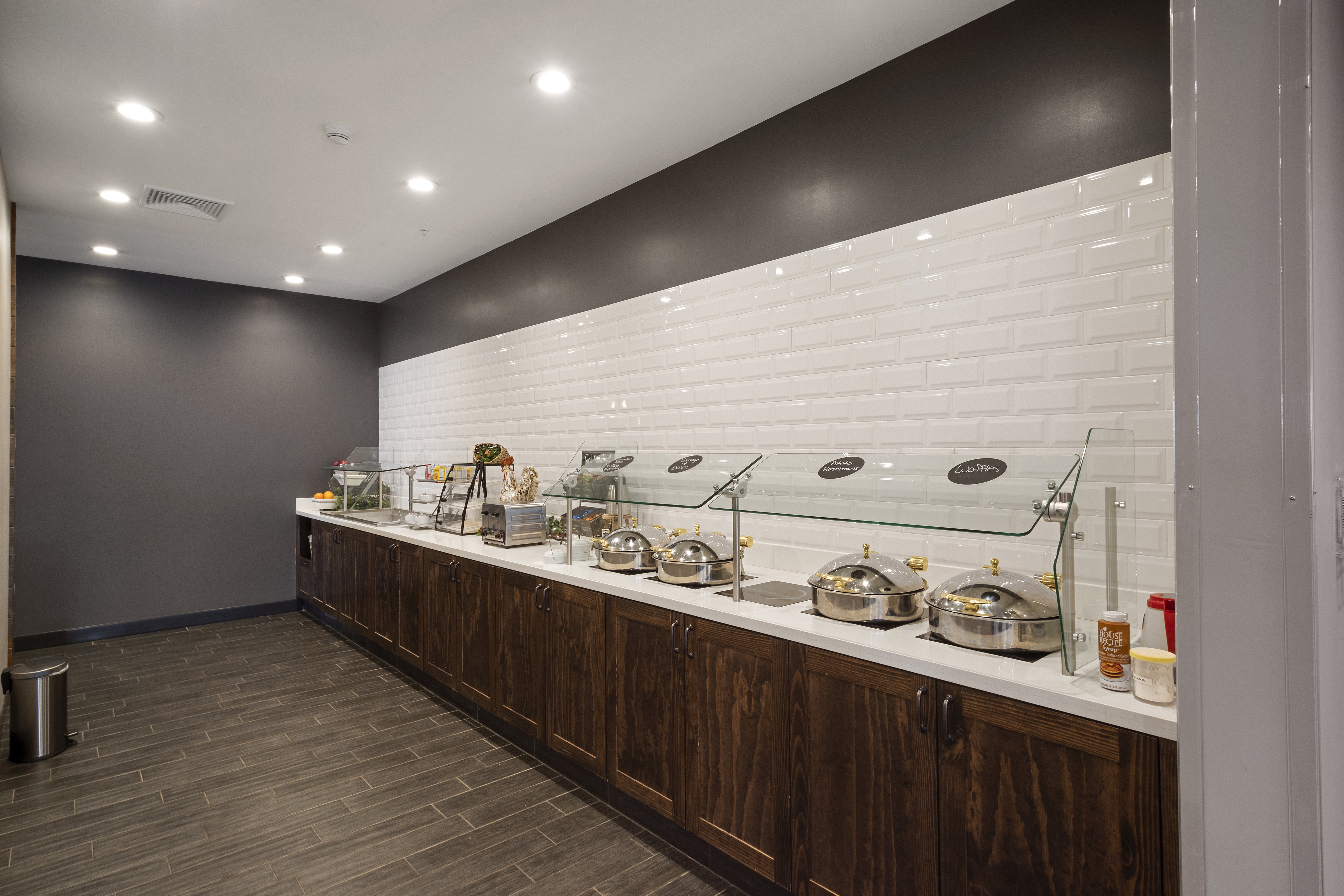 holiday inn and suites decatur forsyth by ihg