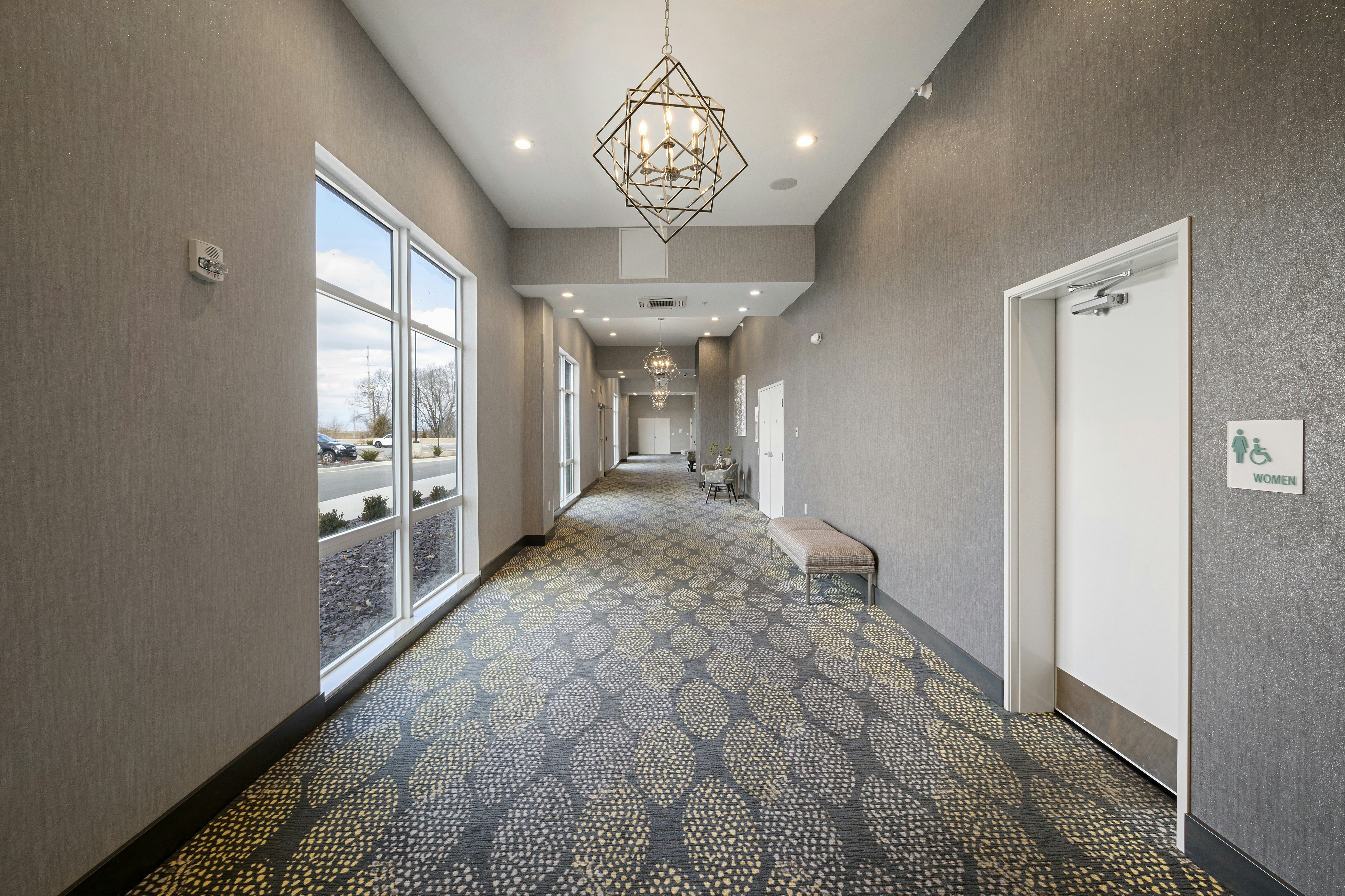 holiday inn and suites decatur forsyth by ihg