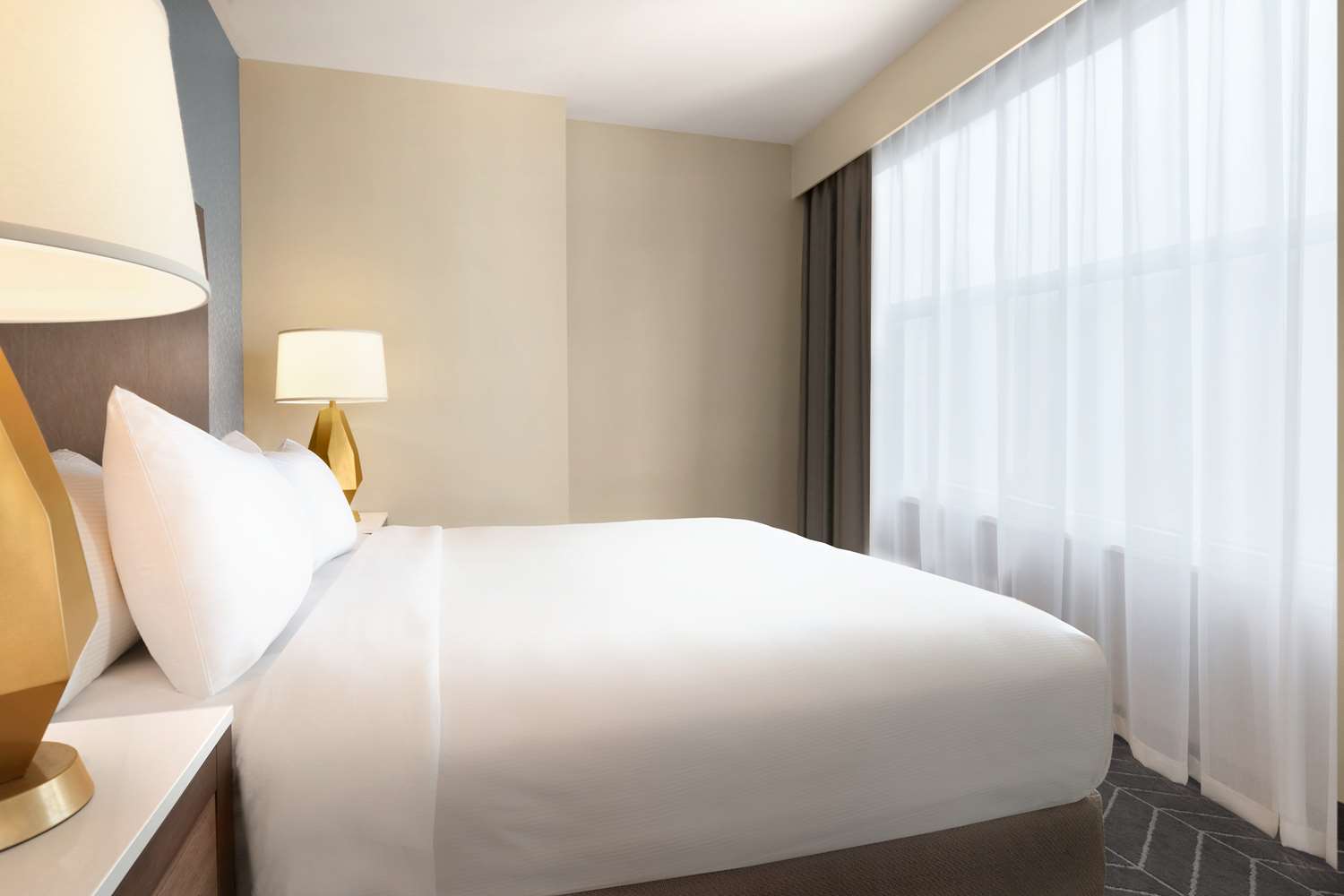 embassy suites by hilton wilmington riverfront