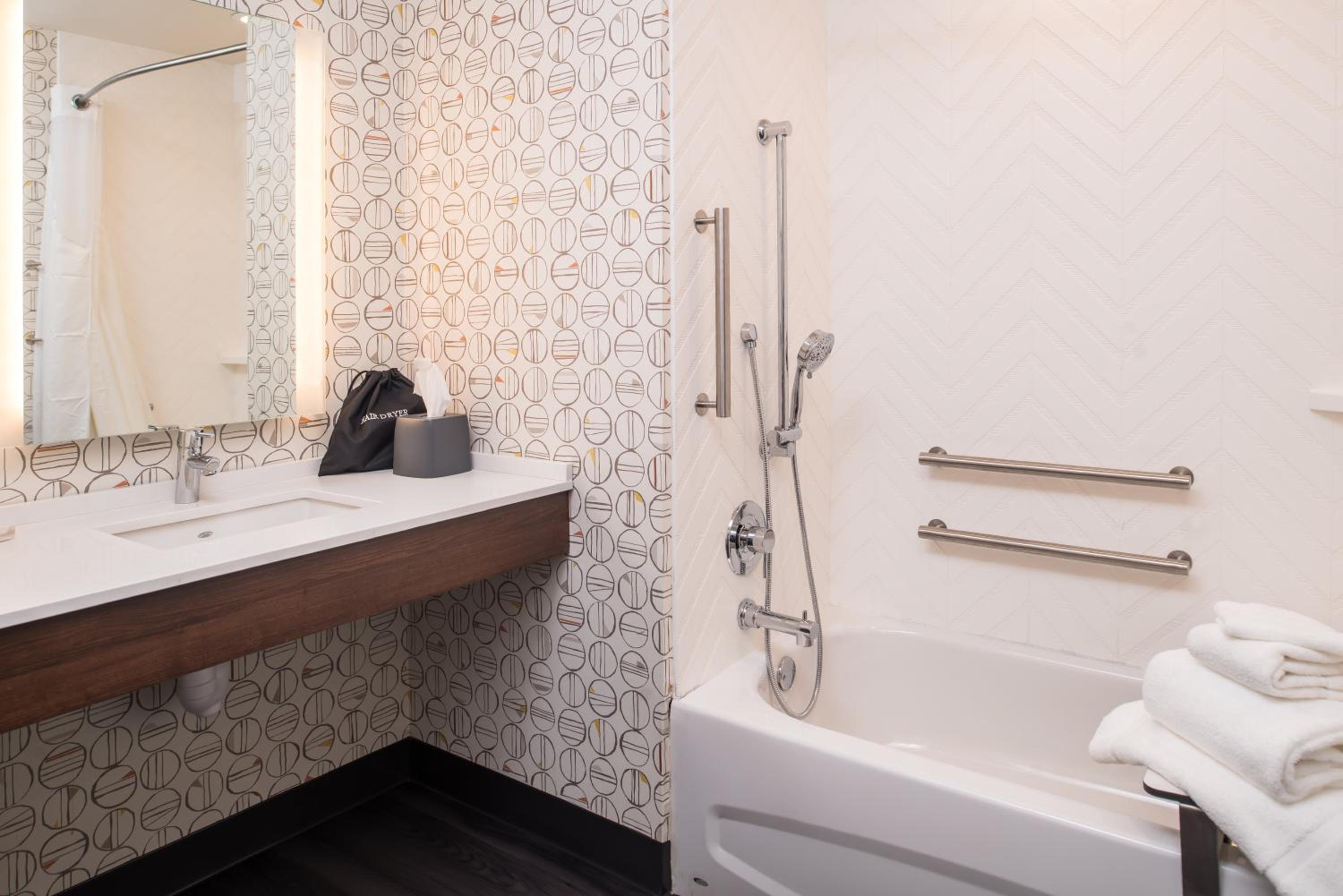 holiday inn joplin by ihg