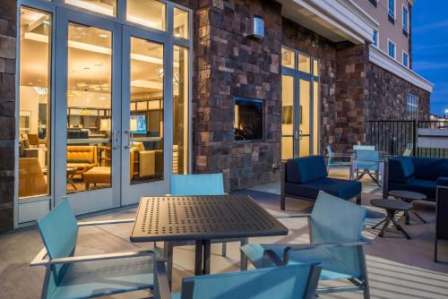 holiday inn joplin by ihg