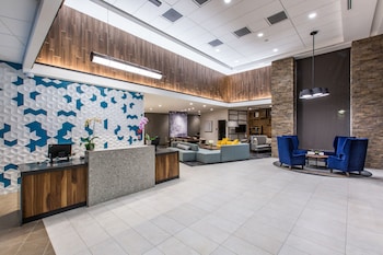 hyatt place delano