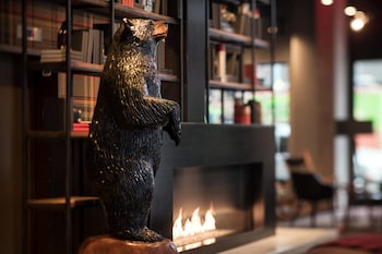 moxy seattle downtown