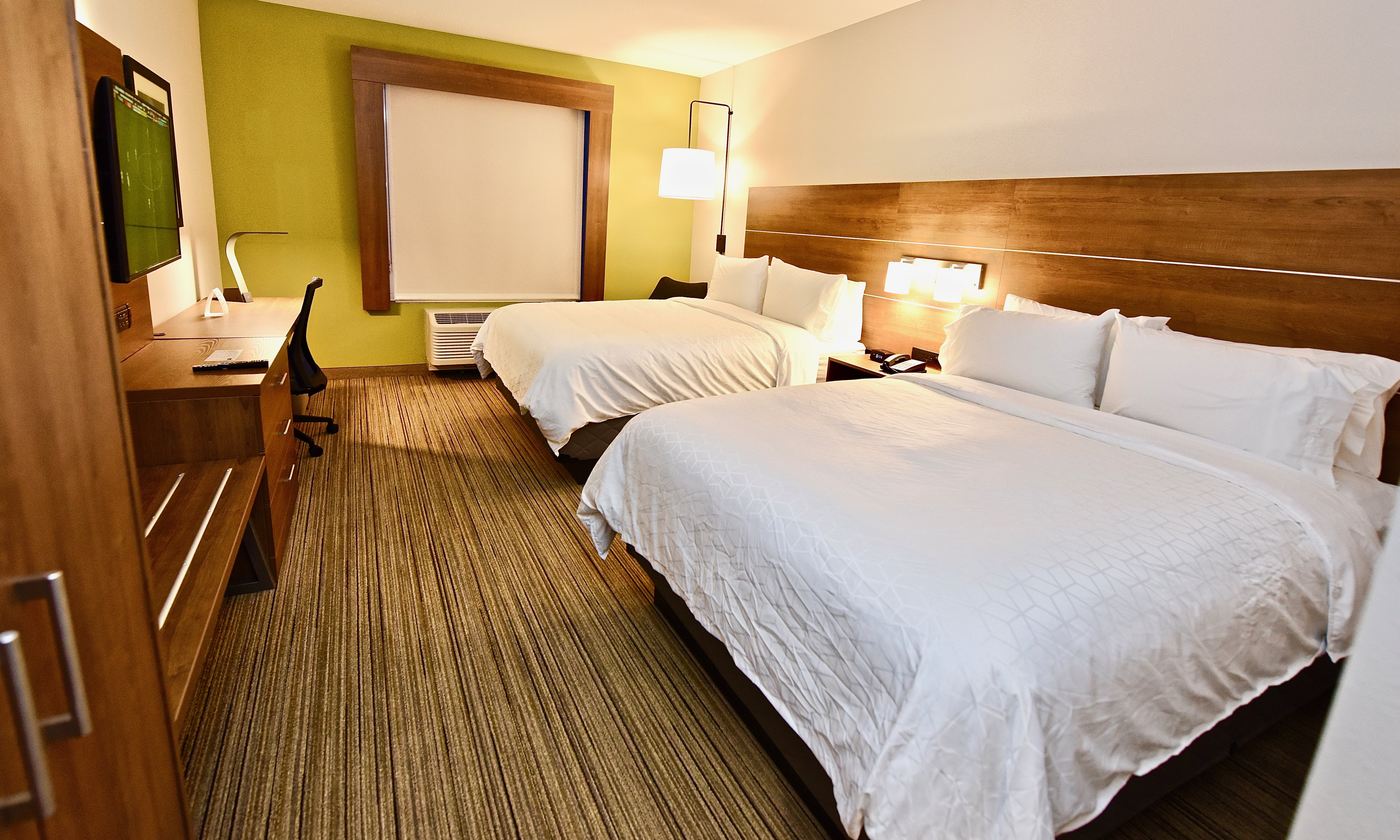 holiday inn express and suites perryville by ihg