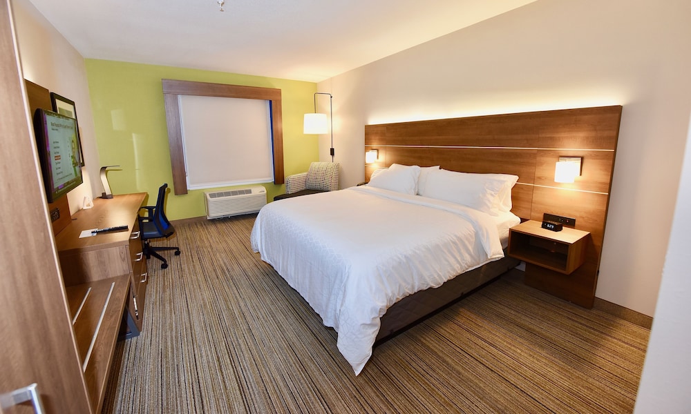 holiday inn express and suites perryville by ihg