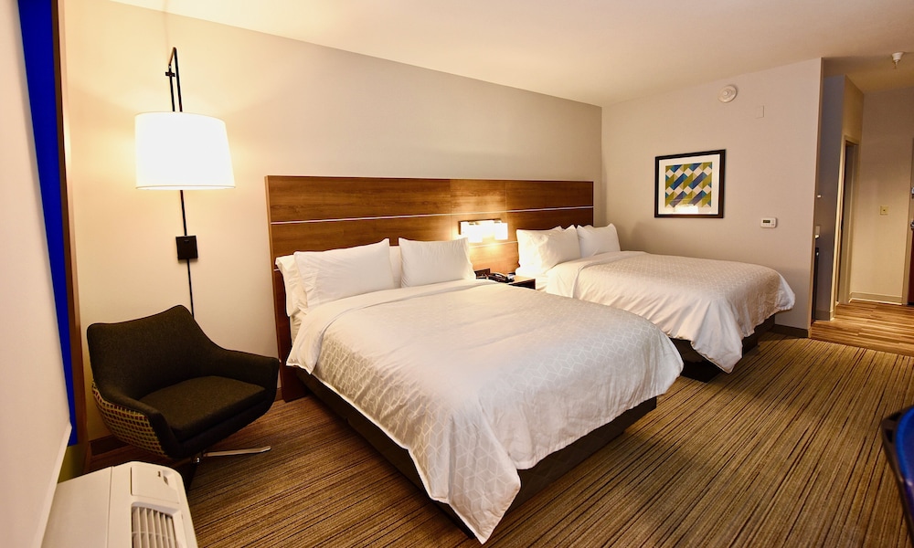 holiday inn express and suites perryville by ihg