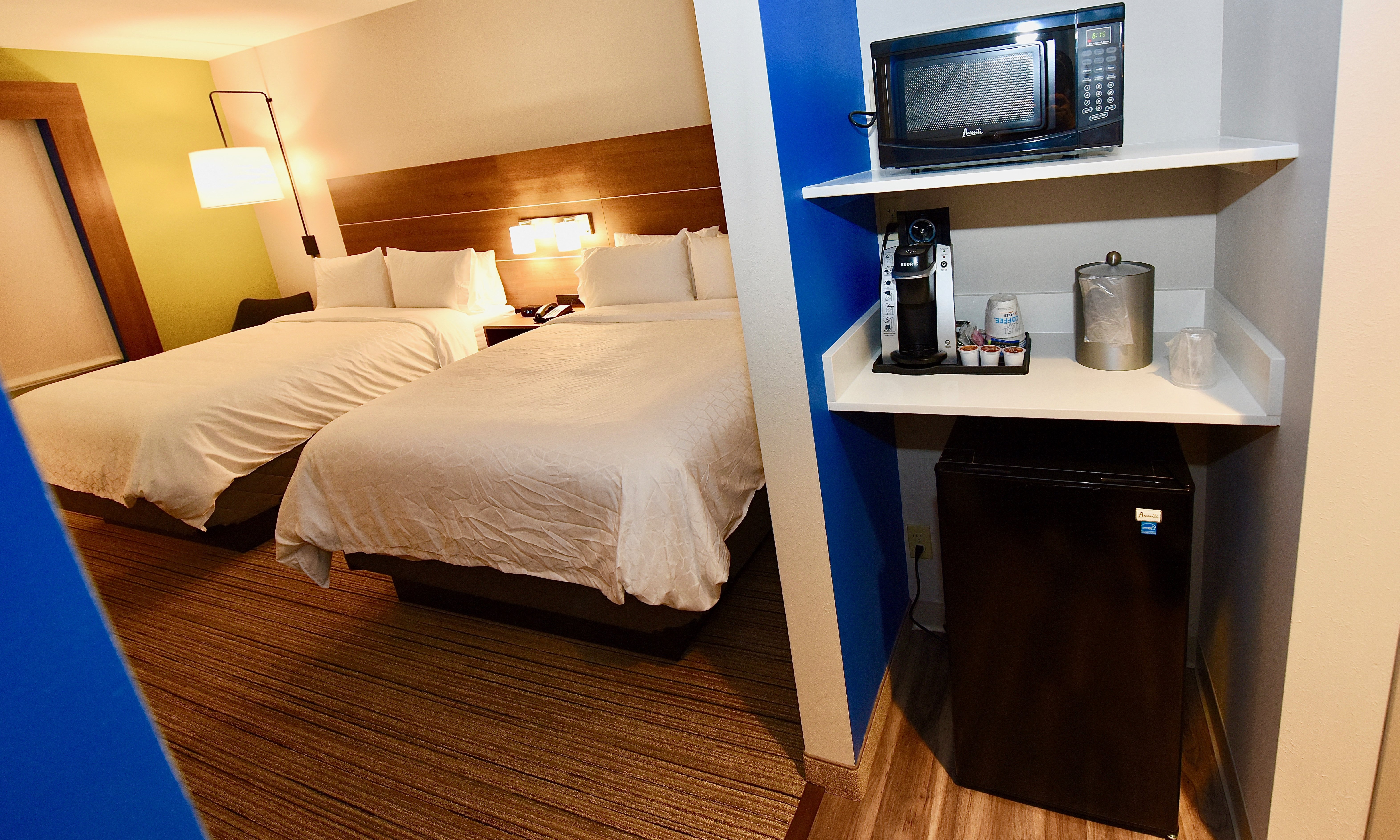 holiday inn express and suites perryville by ihg