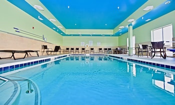 Holiday Inn Express & Suites Perryville By Ihg,Menard>>Chester,3 star