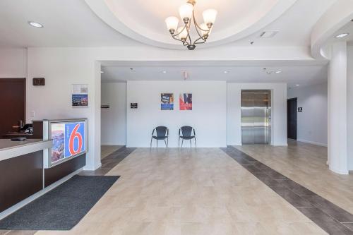 Motel 6 Texas City, Tx - I-45 South,Texas>>La Marque,2 star
