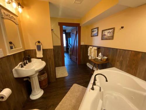 The Swope Manor Bed & Breakfast,Gettysburg>>Adams County,4 star
