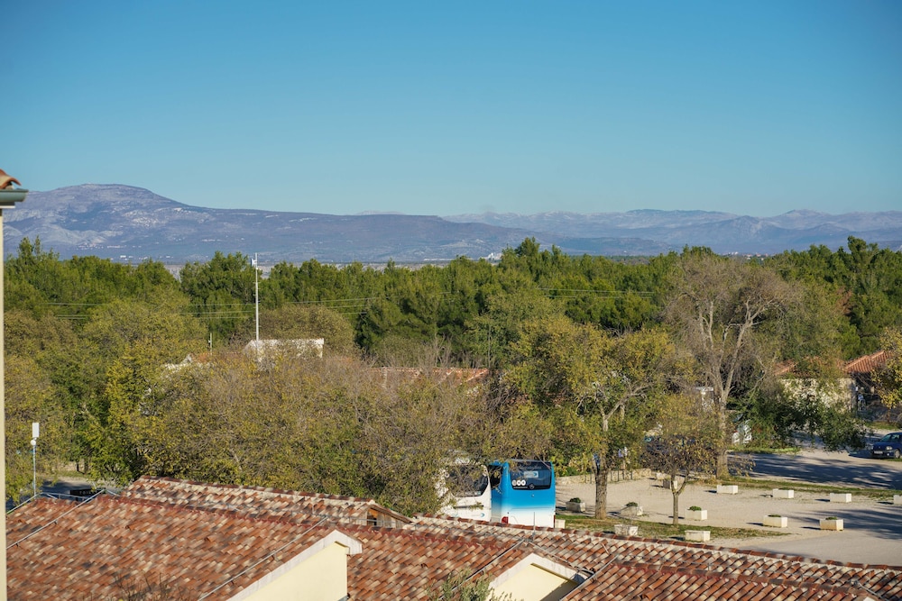 vrata krke hotel