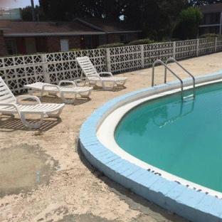 gulf coast inn