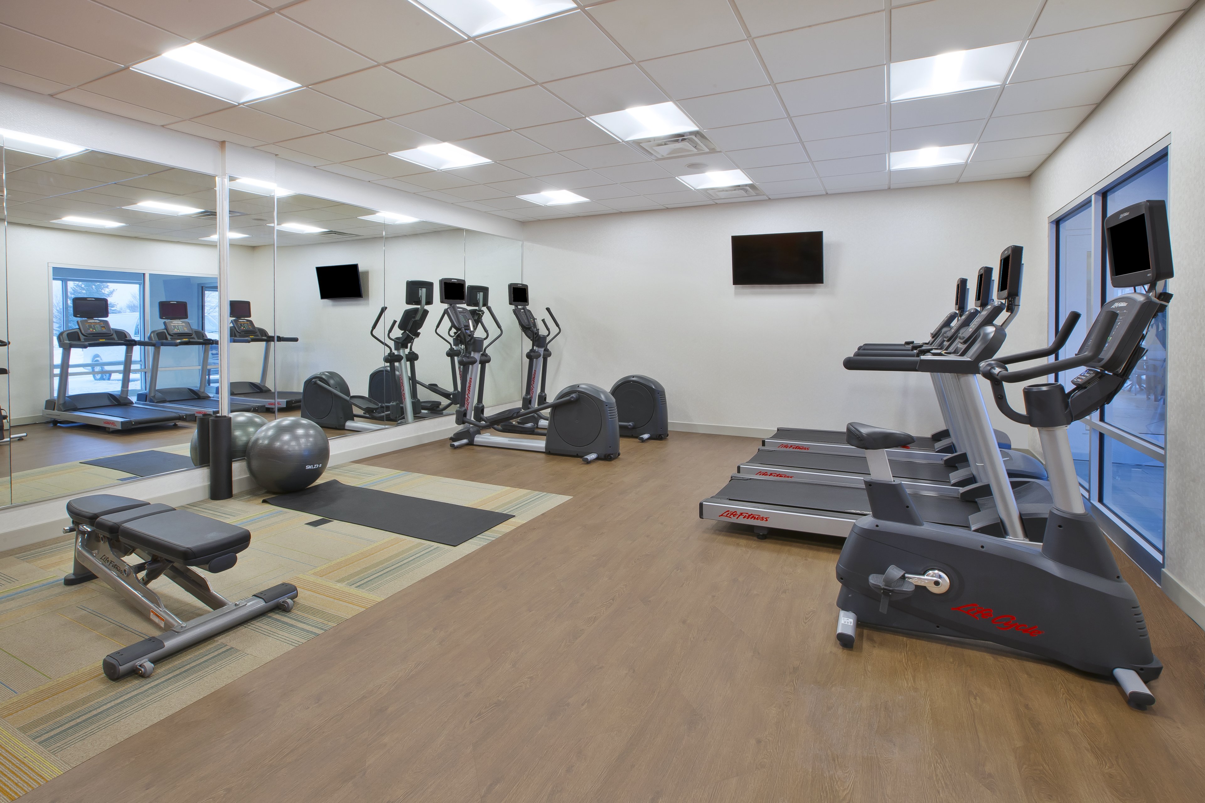 holiday inn express auburn hills south by ihg