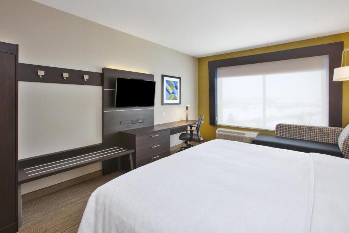 holiday inn express auburn hills south by ihg