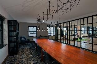 renaissance saint elm dallas downtown hotel