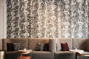 renaissance saint elm dallas downtown hotel