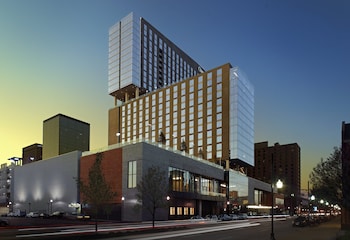 omni louisville hotel