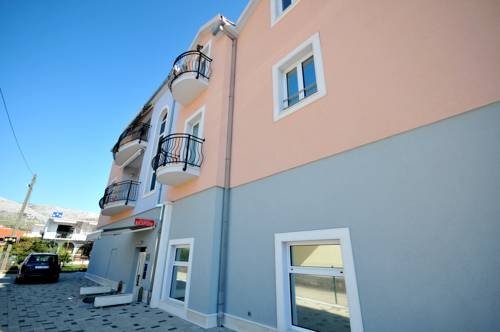 villa maslina