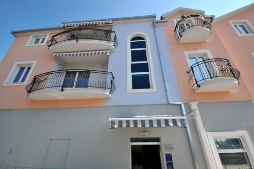 villa maslina