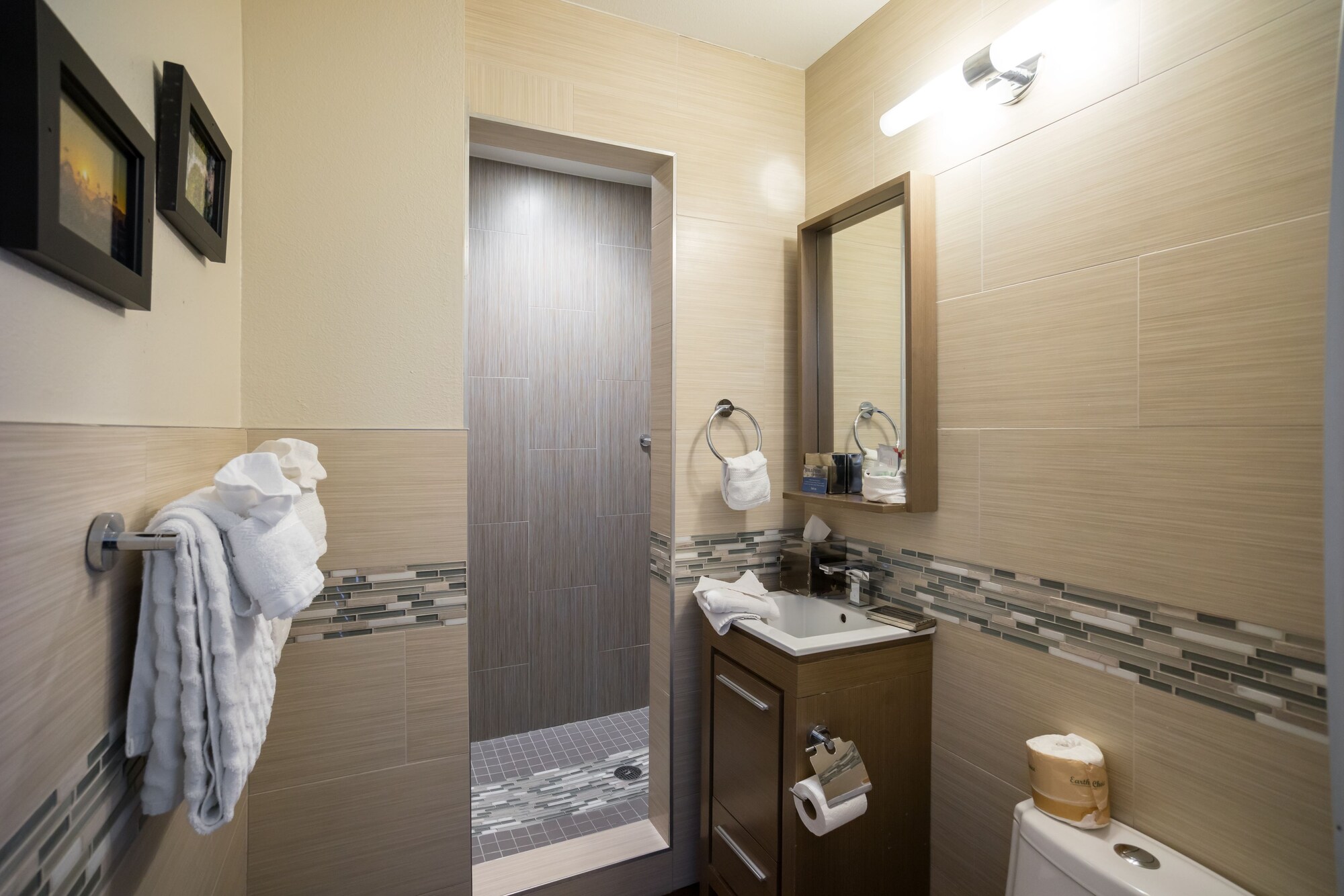 rio vista suites