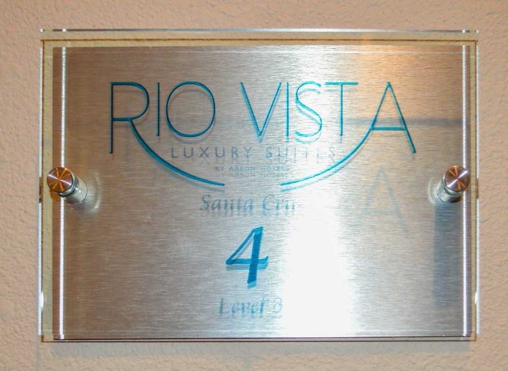 rio vista suites