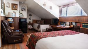 Red Horse Bed And Breakfast,Bernalillo>>Albuquerque,4 star