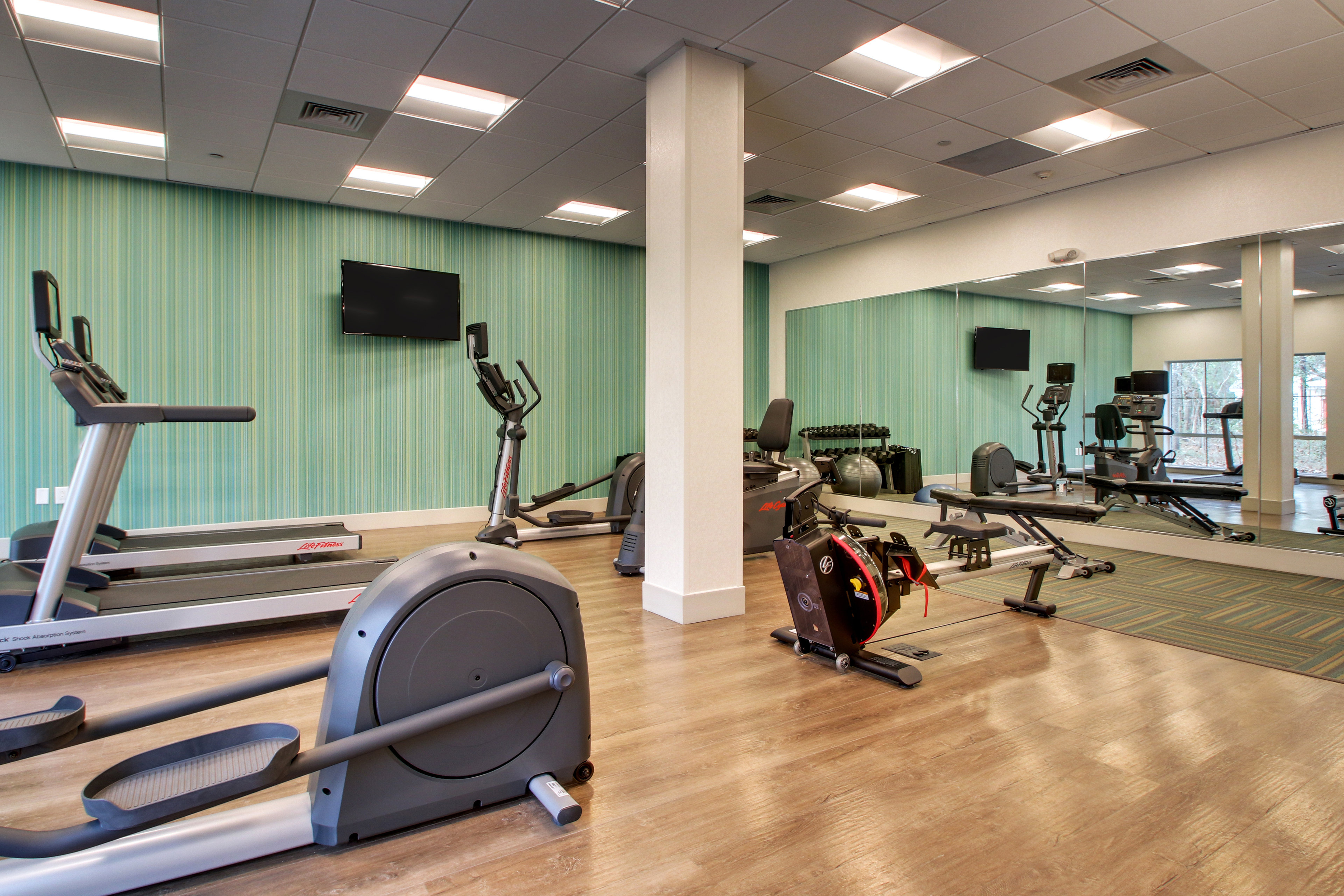 holiday inn express and suites summerville by ihg