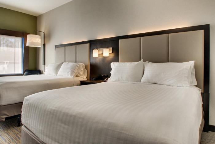 holiday inn express and suites summerville by ihg