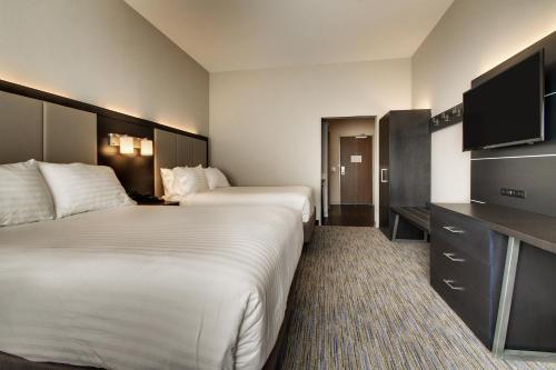 holiday inn express and suites summerville by ihg