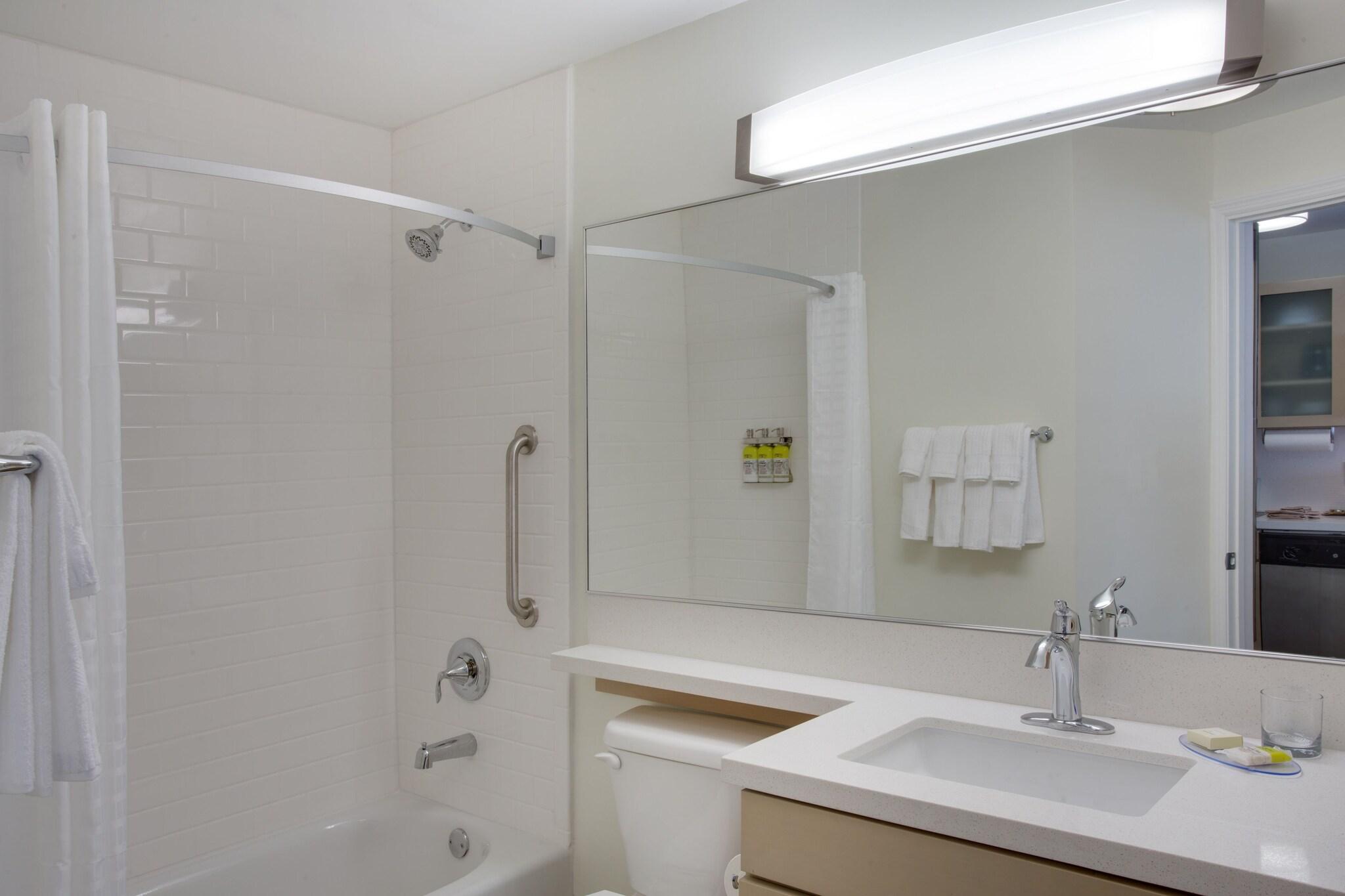 candlewood suites miami intl airport 36th st by ihg