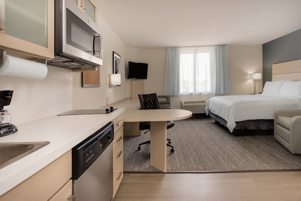 candlewood suites miami intl airport 36th st by ihg