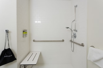 Candlewood Suites Miami Intl Airport-36Th St By Ihg,Hialeah>>Doral,3 star