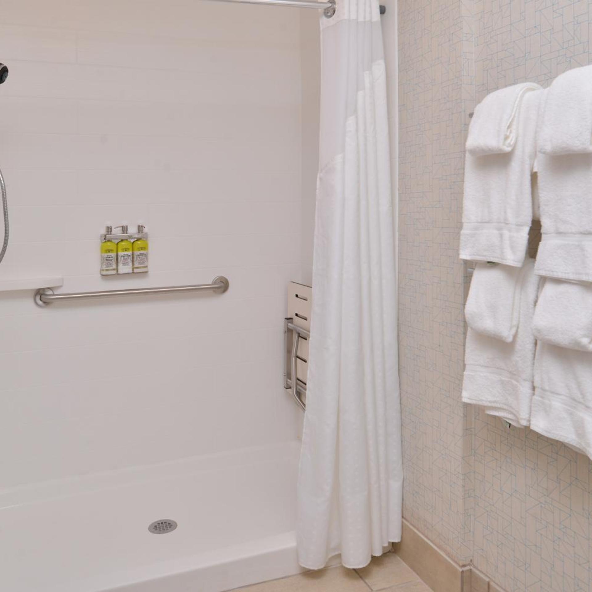 holiday inn express and suites west melbourne by ihg