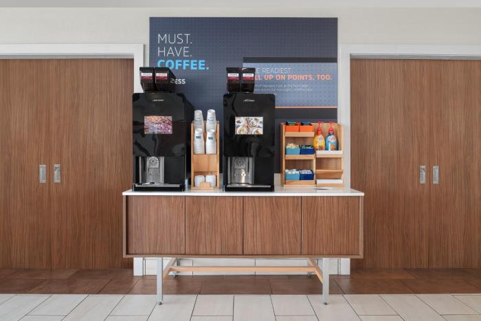 holiday inn express and suites west melbourne by ihg