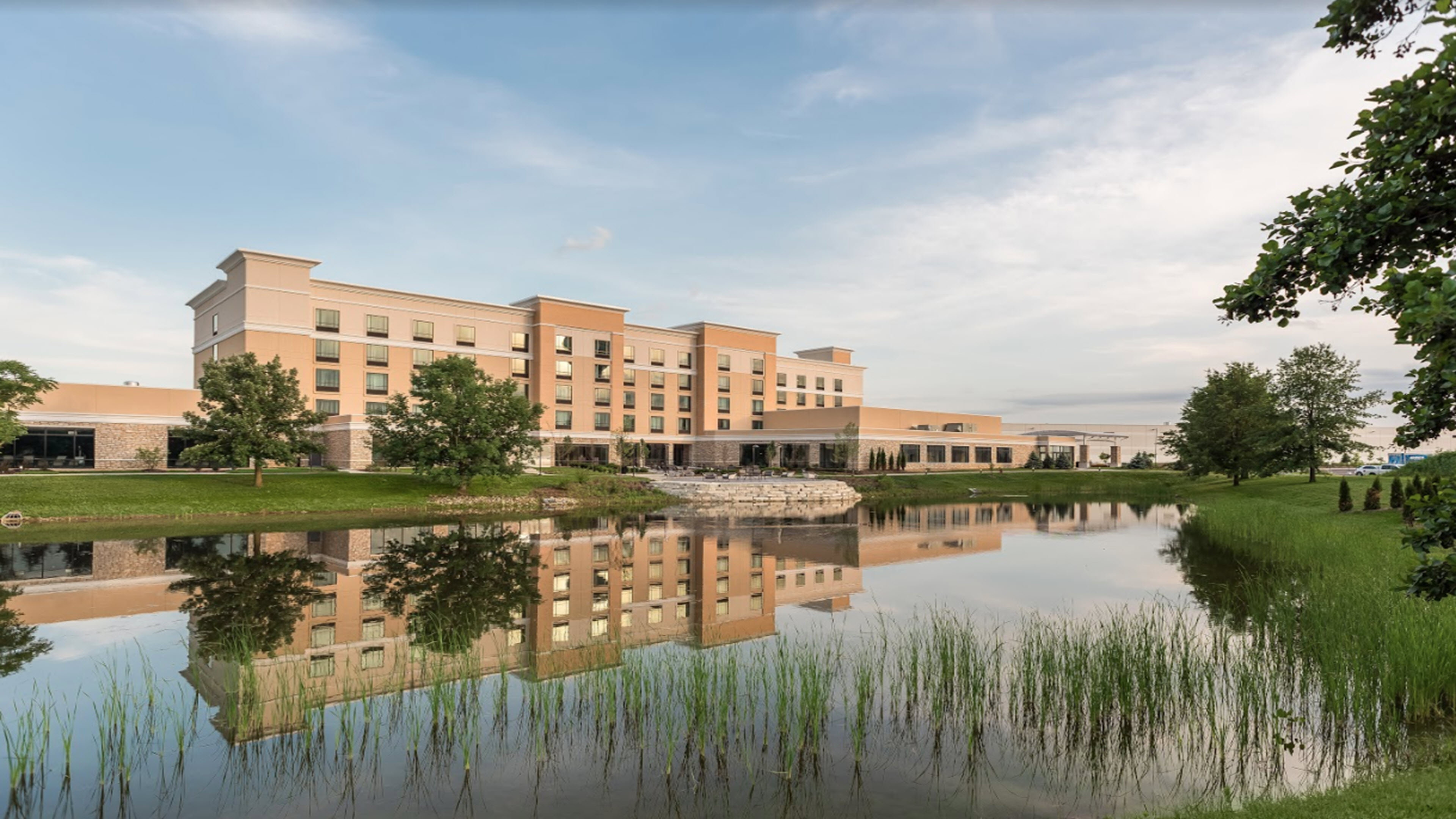 holiday inn and suites joliet southwest by ihg