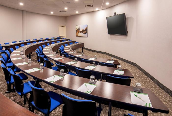 holiday inn newport news hampton by ihg