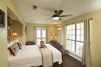 the lakehouse bed and breakfast