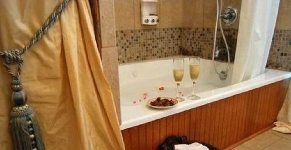 the lakehouse bed and breakfast