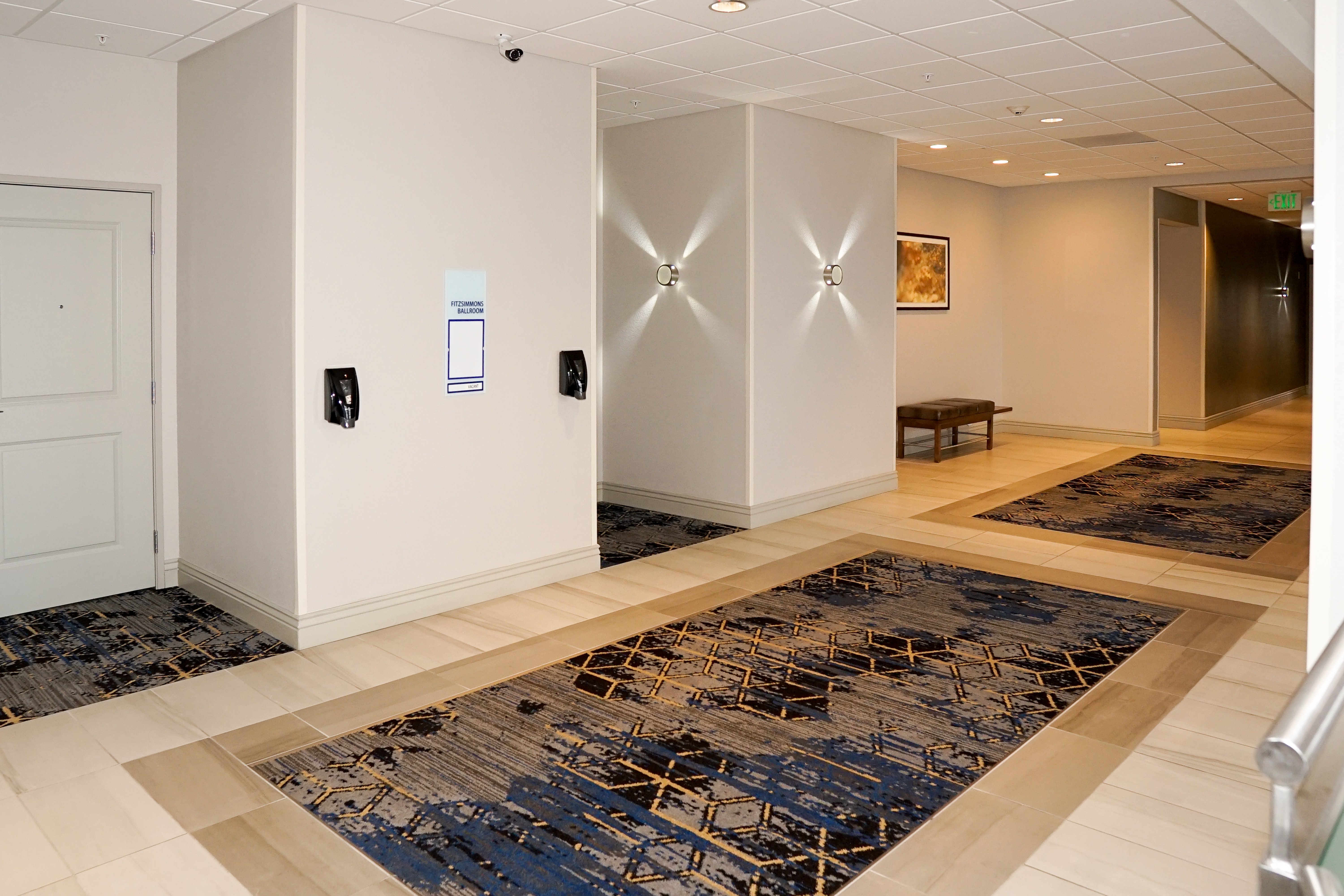 holiday inn express and suites denver aurora medical campus
